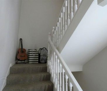 Apt1, 450 Woodstock Road, Belfast, BT6 9DR - Photo 6