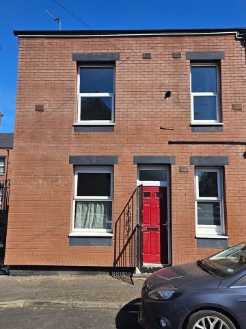 2 Bed End Terrace, Recreation Place, LS11 - Photo 3