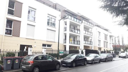 location Appartement T4 DE 80.57m² À PALAISEAU - Photo 5