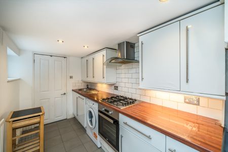 Union Road, Clapham, SW4, London - Photo 2