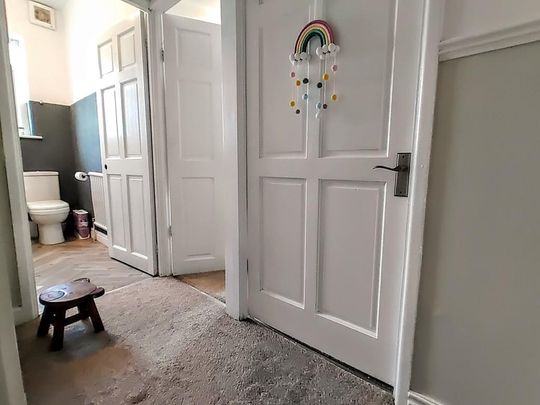 3 bedroom end of terrace house to rent - Photo 1