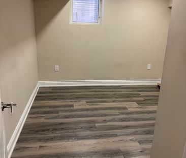 For Lease - 16 Braddock Drive Unit# Basement, Brampton, Ontario - Photo 3