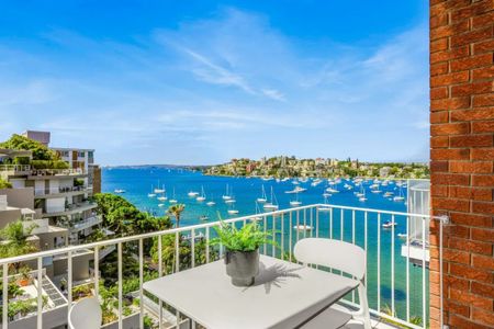 Absolute Harbourfront Sanctuary With Sublime Views - Photo 5
