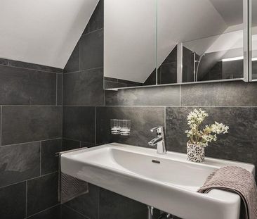 Traumhafte 5.5-Zimmer-Maisonettewohnung im Grünen zu vermieten - Photo 1