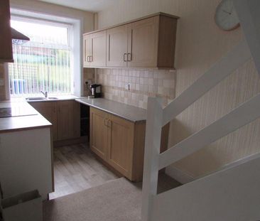 2 bedroom terraced house to rent - Photo 6