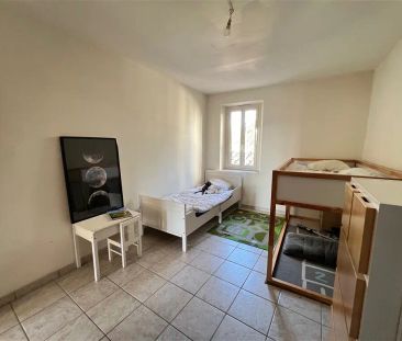 Location maison 4 pièces - 82m² à Plan de cuques (13380) - Photo 2