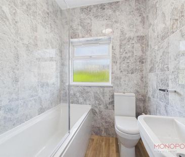 2 bedroom terraced house to rent - Photo 4