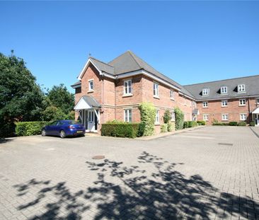 Wade Court, - Photo 3