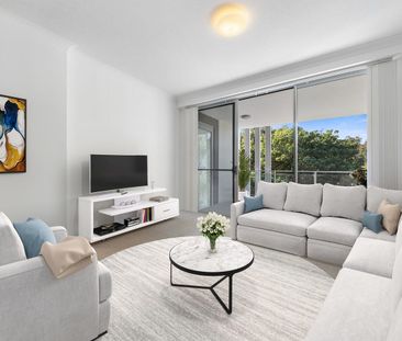 Superb Coastal Living at "Breeze" Mount Coolum! - Photo 2