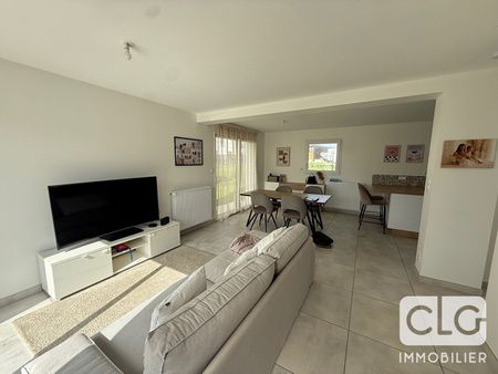 Location Maison 5 pièces 87m² - Photo 3