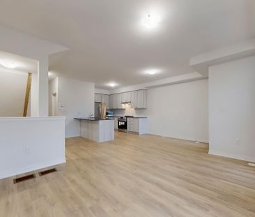 For Lease - 16 Harold Wilson Lane, Richmond Hill, Ontario - Photo 6