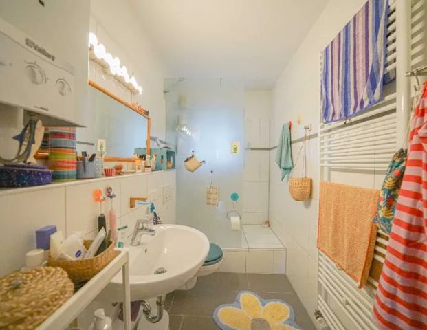 Zentral gelegene, großzügige 3-Zimmer-Wohnung in Ratingen-Mitte - Photo 1