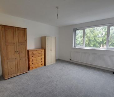 4 bedroom detached house to rent - Photo 5