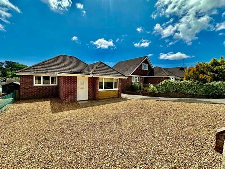 Hillview Road, Hythe, SO45 - Photo 5