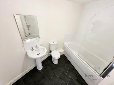 2 bedroom apartment to rent - Photo 2