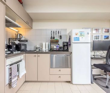 One Bedroom Mount Roskill - Photo 2
