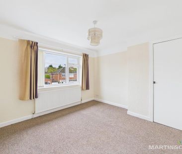 3 bedroom semi-detached house to rent - Photo 2