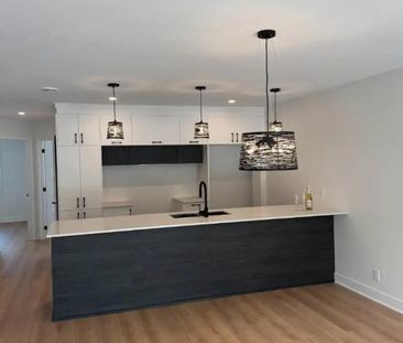 À LOUER – Superbe condo 5 ½ neuf | Construction LEED 2025 - Photo 2