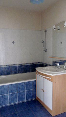 Appartement 3 pièces – 65 m² environ à Vannes (ref : 12996) - Photo 3