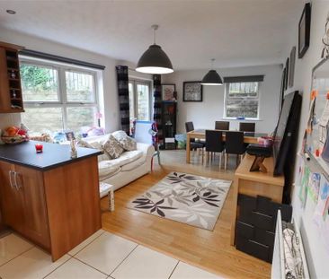 9 Cedar View, Belfast, BT6 9TH - Photo 3