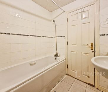 4 bedroom mid-terrace to rent Cedar Road, Eastleigh - Photo 5