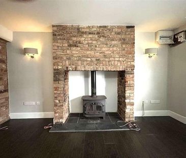 Fore Street, Culmstock, Cullompton, Devon, EX15 - Photo 3