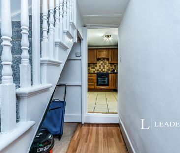 2 bedroom terraced house to rent - Photo 3