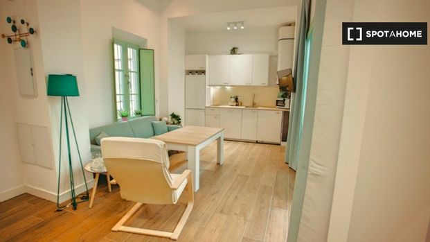 seville, Andalusia 41002 - Foto 1