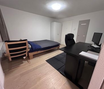 1.5 Zimmer, 1. Stock - Photo 3
