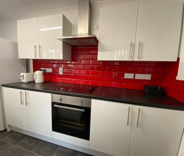 4 bedroom house share to rent - Photo 5