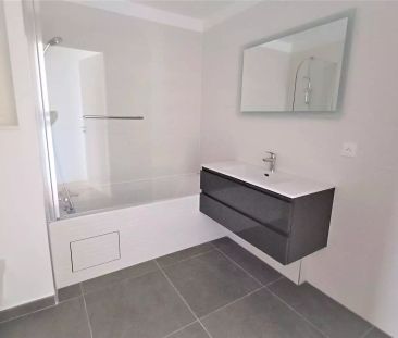 location Appartement T3 DE 69.3m² À ISSY LES MOULINEAUX - Photo 3
