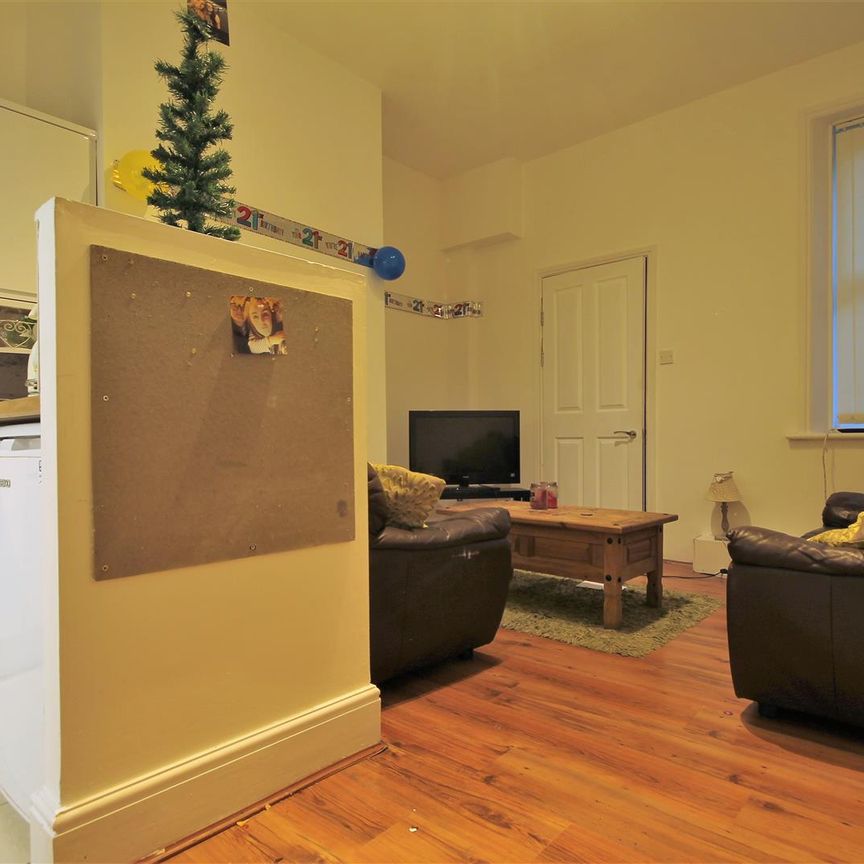 Dinsdale Road, Sandyford - Photo 1