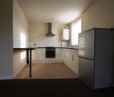 1 bed flat to rent in Frances Street, Elland - Photo 1
