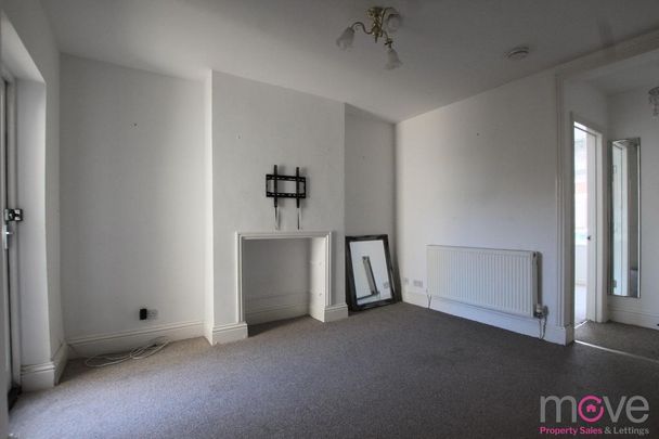 2 bedroom property to rent - Photo 1