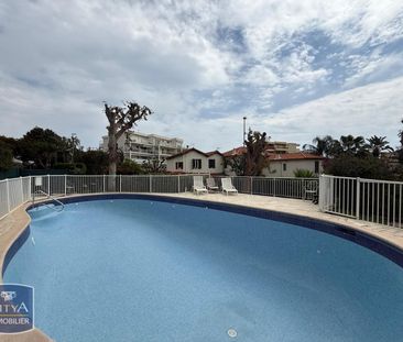 Location Appartement 1 pièce 19m² ST LAURENT DU VAR 06700 - Photo 2