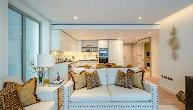 3 bedroom apartment to rent - Photo 1