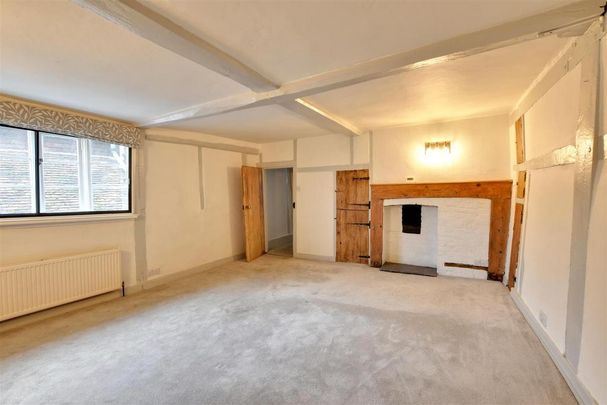 4 bedroom terraced house to rent - Photo 1