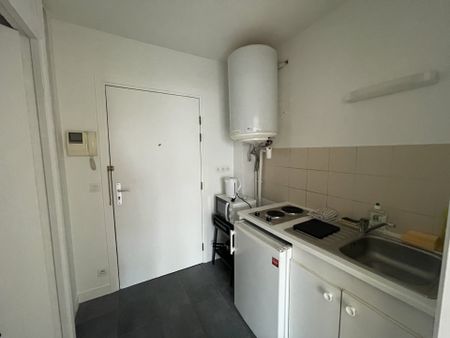 STUDIO meublé de 20m² à Courbevoie Courbevoie (92400) - Photo 4