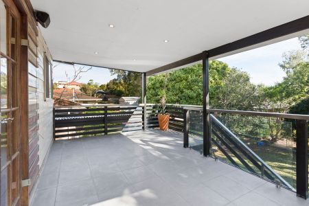 Spacious & Stylish Home in the Heart of Rochedale South - Photo 5