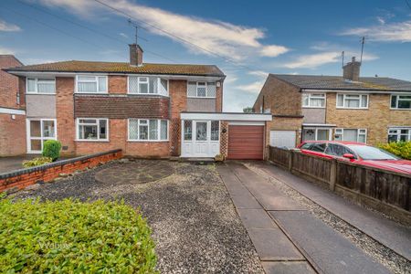 Camborne Close, Weeping Cross, Stafford - Photo 2