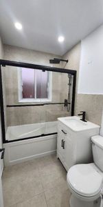 À louer : 4 ½ rénové à Ahuntsic, près du métro Sauvé - Photo 3