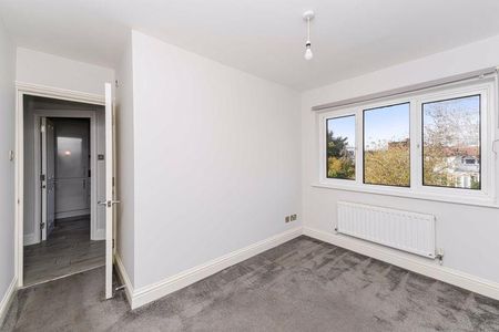 3 bedroom apartment to rent - Photo 5