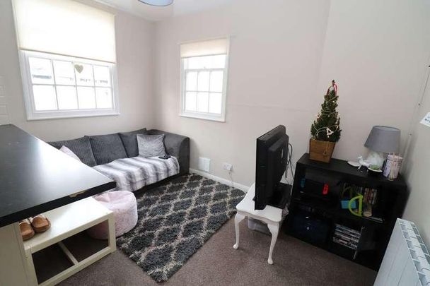 High Street, Hadleigh, IP7 - Photo 1