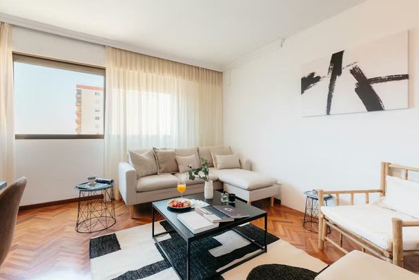 Plaça del Mestre Ripoll, Valencia, Valencian Community 46022 - Photo 1