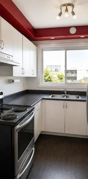 2 CH - 1 SDB - Montréal - $1,500 /mo - Photo 1
