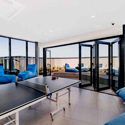 Signature Studio Apartment - Photo 1