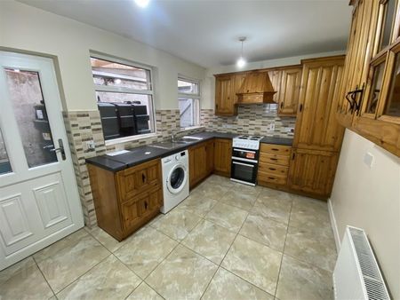 8 Clonavon Avenue, BT62 3AE, Portadown - Photo 5