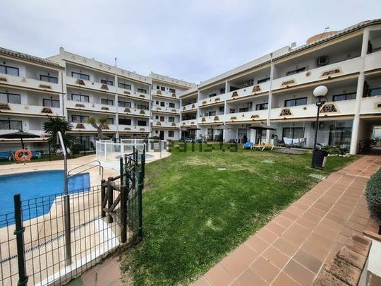 Alquiler de piso en Almendralejo de Jarales - Photo 1