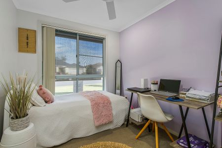 34 Greenmeadows Drive, Port Macquarie NSW 2444 - House For Rent | Domain - Photo 4