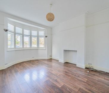 4 bedroom terraced house to rent - Photo 1